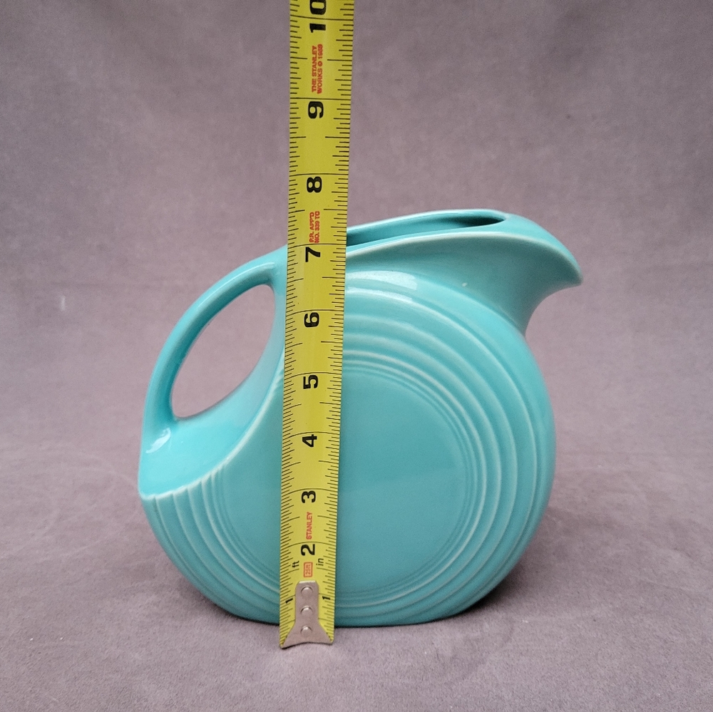 Vintage Homer Laughlin Fiesta Large Disc Water Pitcher - Picture 6 of 8
